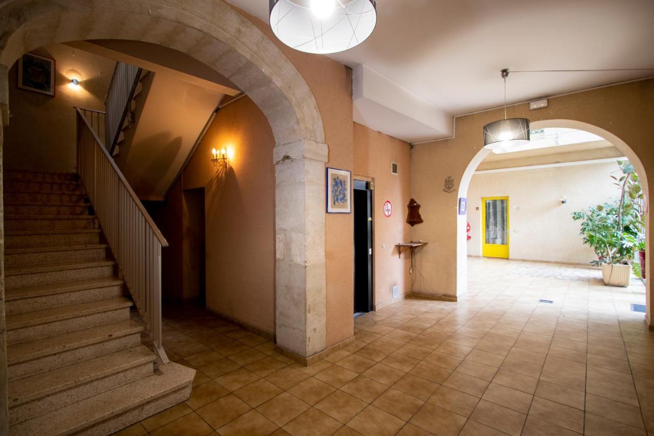 La Maison D'Antonin Nîmes Eksteriør billede
